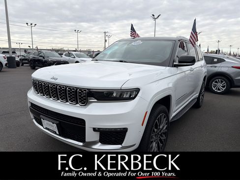 Used 2022 Jeep Grand Cherokee L Summit image 1