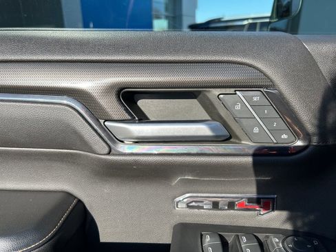 Used 2022 GMC Sierra 1500 AT4 w/ AT4 Preferred Package image 20