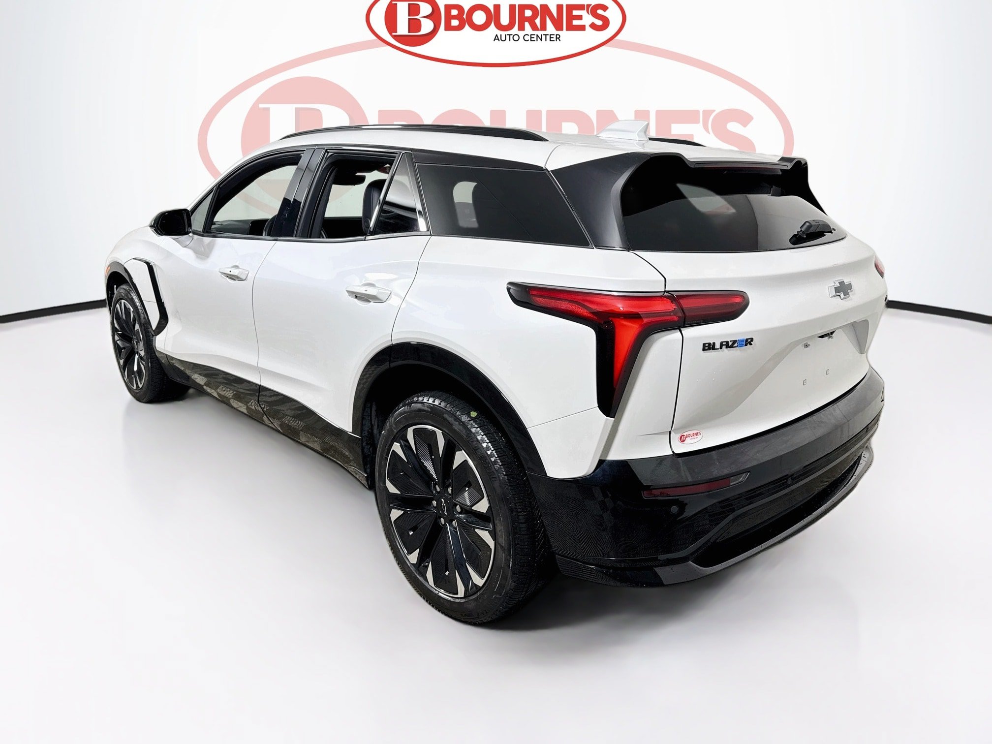 Used 2024 Chevrolet Blazer EV RS AWD/4WD image 7