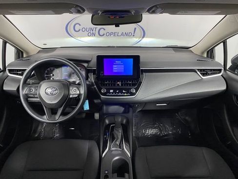 Used 2024 Toyota Corolla LE image 12