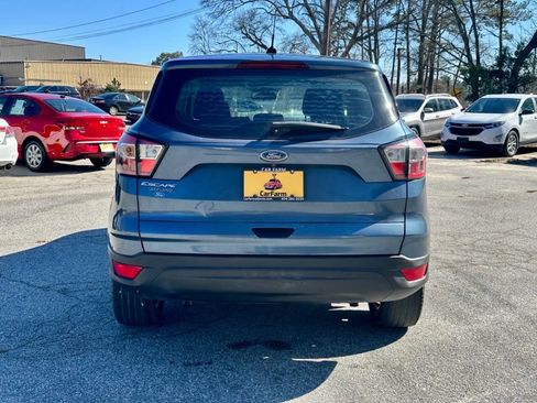 Used 2018 Ford Escape S image 6