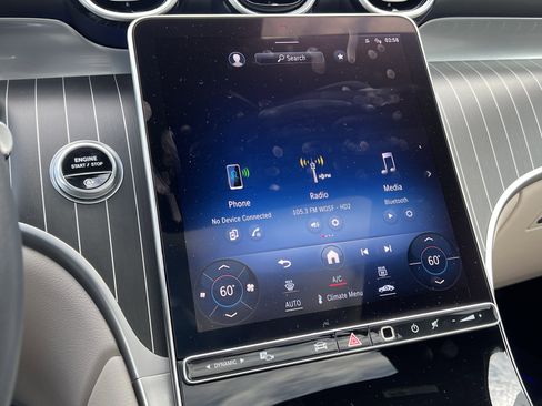 Used 2024 Mercedes-Benz GLC 300 300 image 24