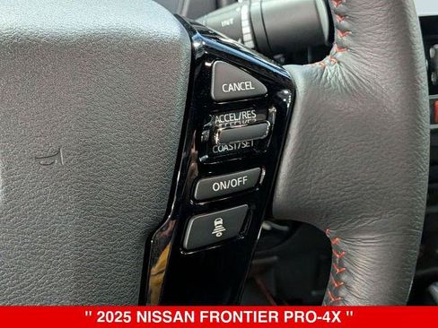 Certified 2025 Nissan Frontier PRO-4X AWD/4WD image 19