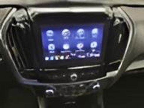 Used 2023 Chevrolet Traverse LT w/ LPO, Floor Liner Package image 7