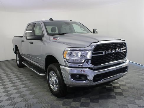 Used 2024 RAM 2500 Big Horn w/ Bed Utility Group image 24