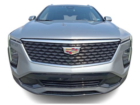 Certified 2024 Cadillac XT4 Premium Luxury image 8