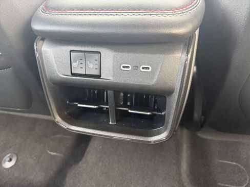 Used 2025 Dodge Charger R/T Scat Pack w/ Track Pack image 16