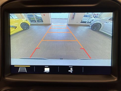 Used 2019 Chevrolet Silverado 1500 RST image 21