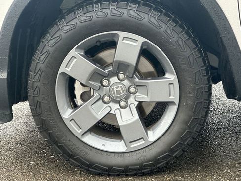 Used 2025 Honda Ridgeline TrailSport image 26