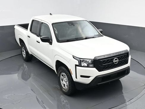 Used 2024 Nissan Frontier S w/ S Utility Package AWD/4WD image 15