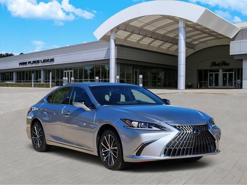 New 2025 Lexus ES 350 w/ Premium Package image 2