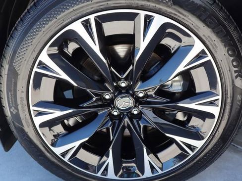 Used 2024 MAZDA CX-90 Plug-In Hybrid w/ Premium Plus AWD/4WD image 47