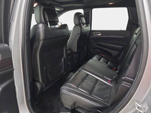 Used 2014 Jeep Grand Cherokee Limited AWD/4WD image 12