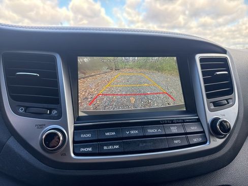 Used 2017 Hyundai Tucson Limited w/ Limited Ultimate Package 03 image 32