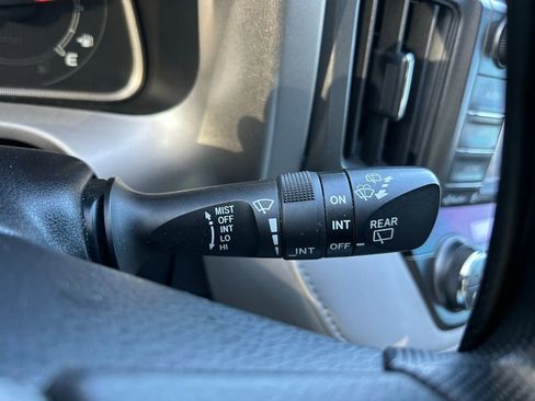 Used 2014 Toyota RAV4 XLE image 20