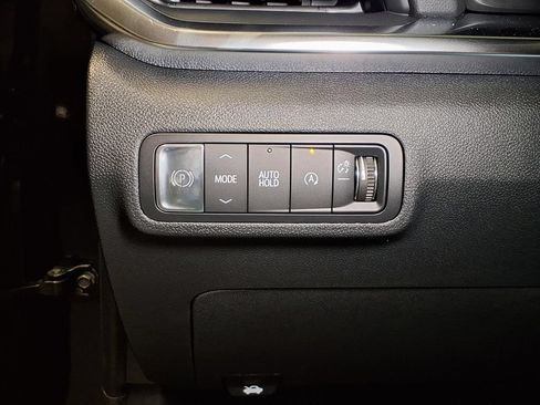New 2026 GMC Terrain Elevation w/ Elevation Premium Package FWD image 17