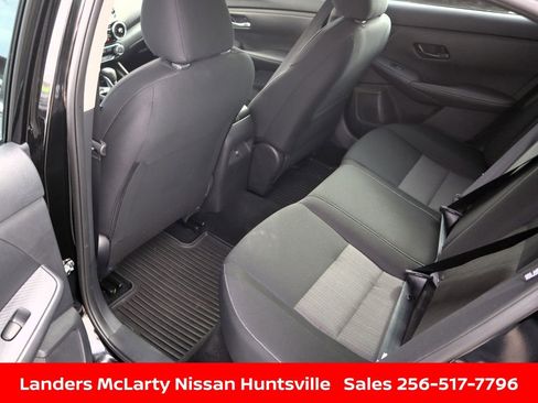 Used 2025 Nissan Sentra SV w/ Trunk Package image 14