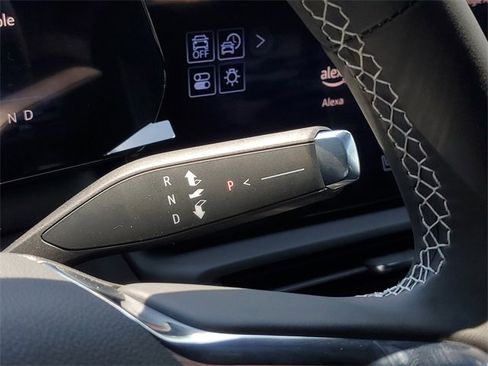 New 2025 Chevrolet Silverado EV LT image 27