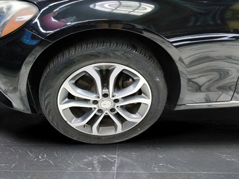 Used 2016 Mercedes-Benz C 300 4MATIC Sedan image 8