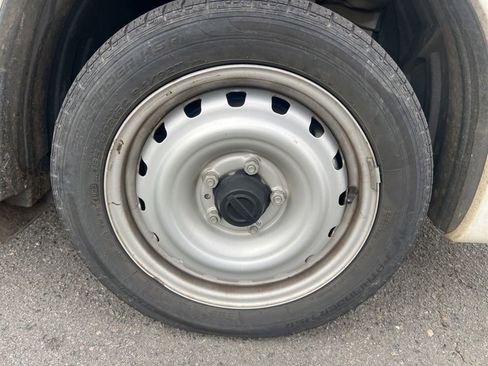 Used 2021 Nissan NV200 S image 11