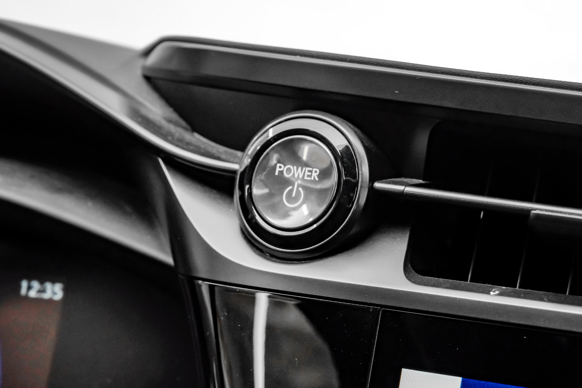 Used 2023 Lexus RZ 450e Premium w/ Technology Package AWD/4WD image 25