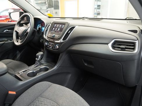 Used 2023 Chevrolet Equinox LT FWD image 37
