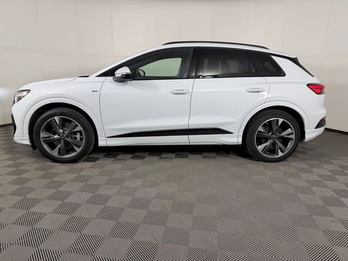 Used 2024 Audi Q4 e-tron Premium w/ Convenience Package AWD/4WD image 2