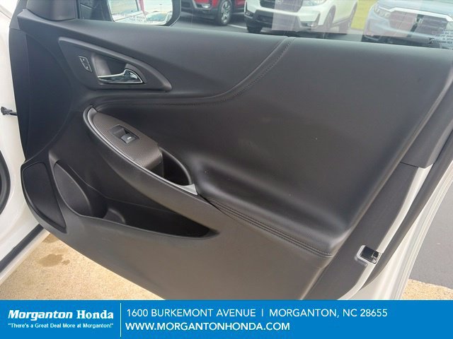 Used 2022 Chevrolet Malibu LT w/ Leather Package FWD image 31