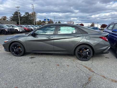 New 2026 Hyundai Elantra Sport image 2