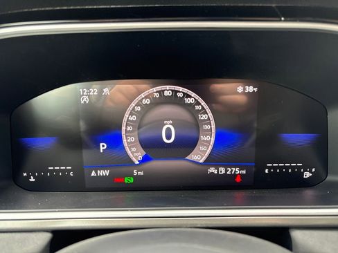 New 2026 Volkswagen Taos SE image 18