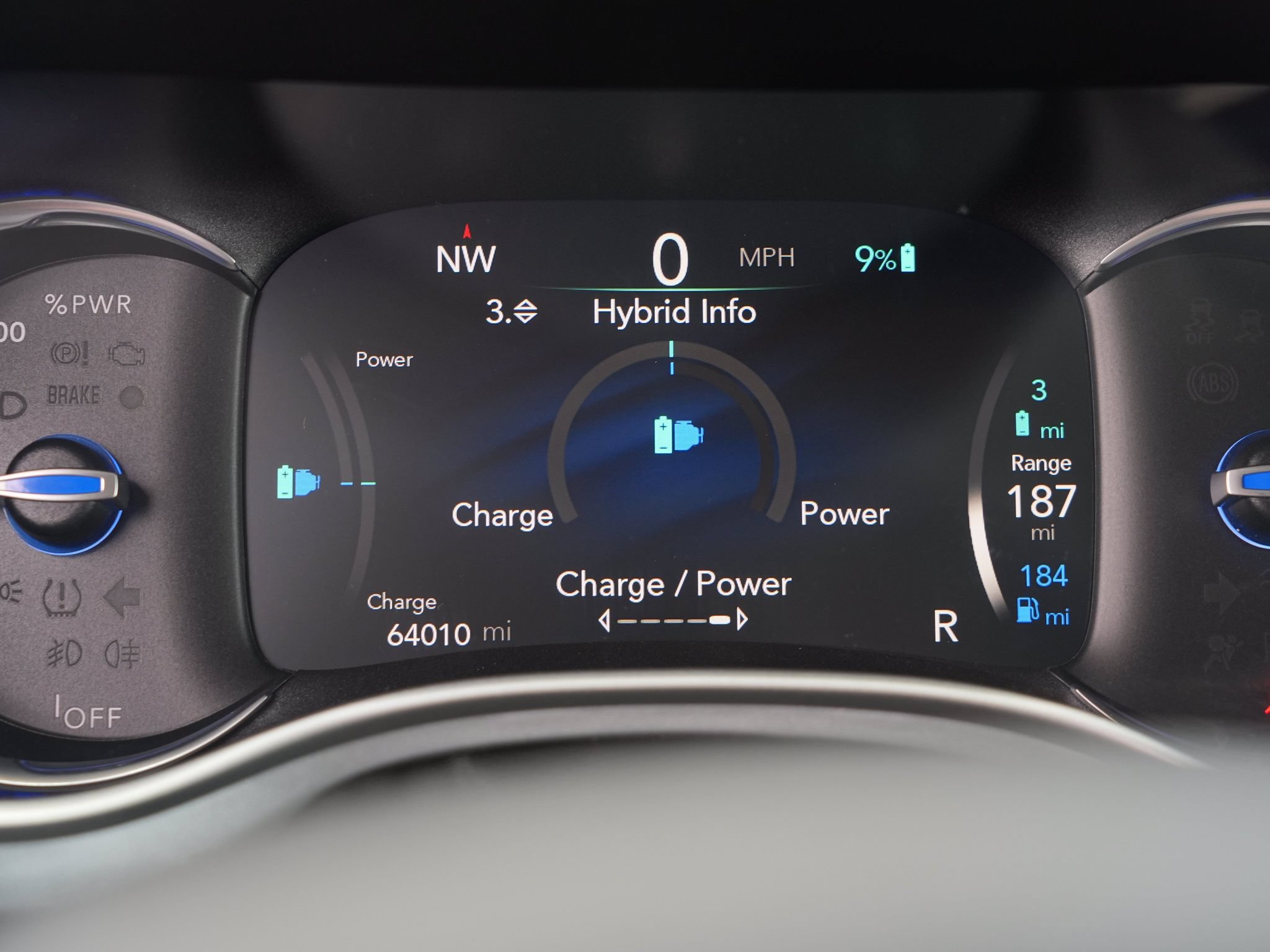 Used 2017 Chrysler Pacifica Touring Plus FWD image 30