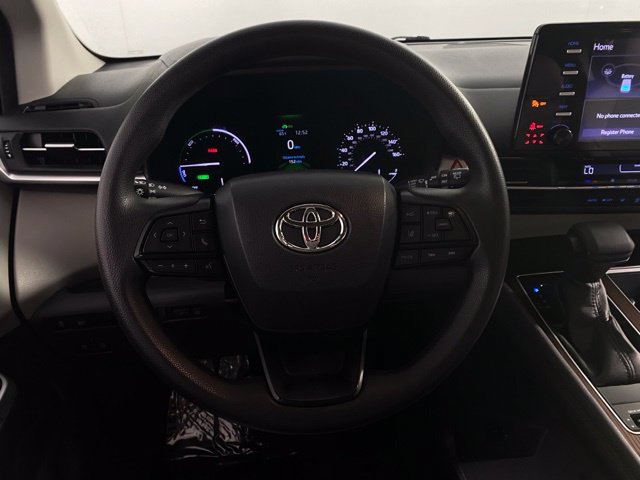 Used 2022 Toyota Sienna LE FWD image 21