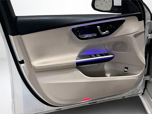 Used 2022 Mercedes-Benz C 300 C 300 image 20