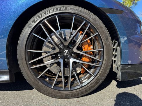 Used 2024 Nissan GT-R Premium w/ Premium Interior Package image 70