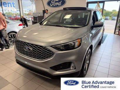 Used 2024 Ford Edge SEL w/ Convenience Package