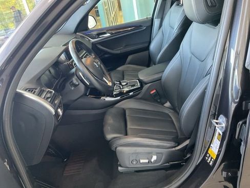 Used 2022 BMW X3 xDrive30i w/ Convenience Package AWD/4WD image 4