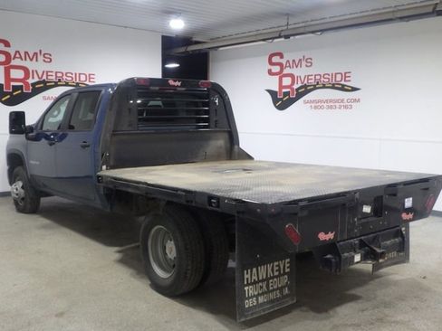 Used 2024 Chevrolet Silverado 3500 W/T w/ WT Convenience Package image 2
