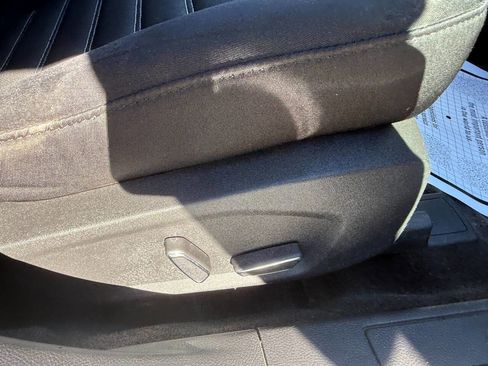 Used 2015 Ford Fusion SE image 34