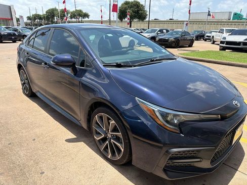 Used 2022 Toyota Corolla SE FWD image 4