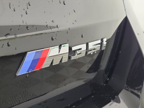 Certified 2024 BMW X1 M35i w/ Premium Package image 8