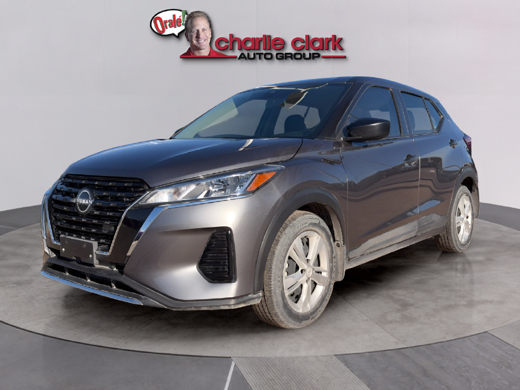 Used 2024 Nissan Kicks S FWD image 1