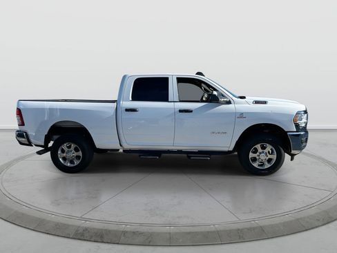 Used 2021 RAM 2500 Tradesman AWD/4WD image 9