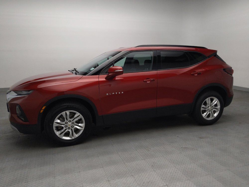 Used 2019 Chevrolet Blazer LT FWD image 2