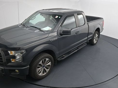 Used 2017 Ford F150 XL w/ Equipment Group 101A Mid AWD/4WD image 12