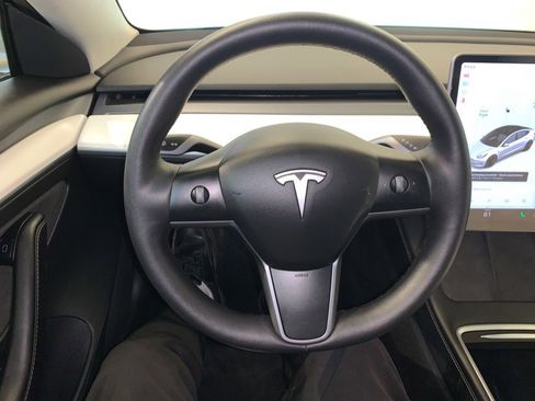 Used 2022 Tesla Model 3 Performance AWD/4WD image 18