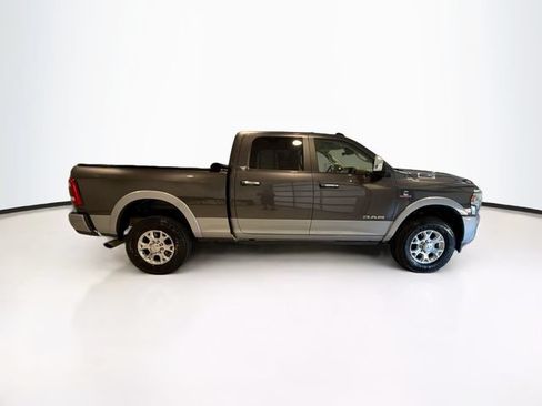 Used 2021 RAM 2500 Laramie AWD/4WD image 8
