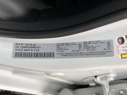 Used 2023 RAM 1500 Big Horn AWD/4WD image 34