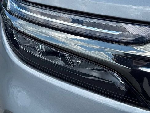 Certified 2023 Chevrolet Equinox RS AWD/4WD image 8