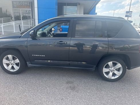 Used 2015 Jeep Compass High Altitude image 5