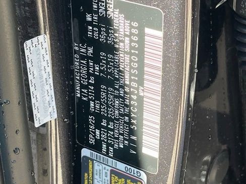 Used 2025 Kia EV6 Light RWD image 27